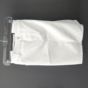 torrid White Denim Skirt Size 20 NWT